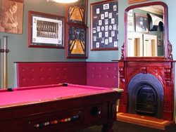 Hotel Nicholas - Accommodation Mount Tamborine 1