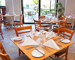 Chifley Albury - Accommodation Mount Tamborine 2