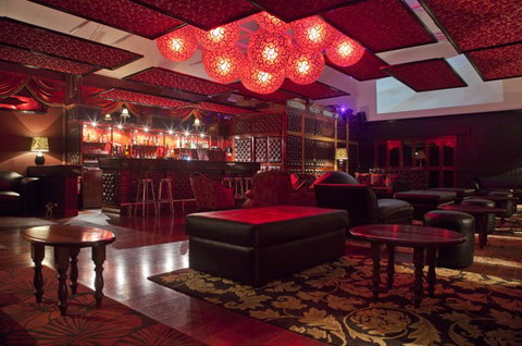 East End Bar - Accommodation Mount Tamborine 1