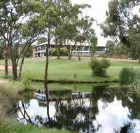 Flagstaff Hill Golf Club and Koppamurra Ridgway Restaurant - Accommodation Mount Tamborine