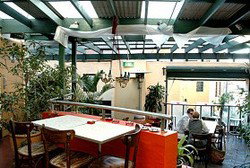 Buzzzbar Cafe - Accommodation Mount Tamborine 2