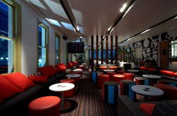 Crocodile Farm Hotel - Accommodation Mount Tamborine 2