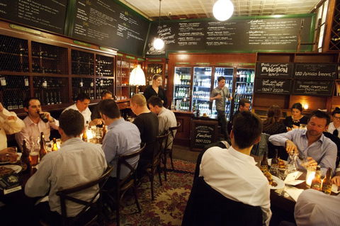 The Australian Hotel - Accommodation Mount Tamborine 5