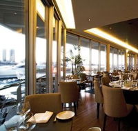 Glass Dining  Lounge Bar - Accommodation Mount Tamborine