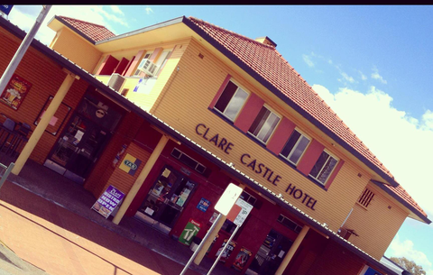 Clare Castle Hotel - Accommodation Mount Tamborine 0