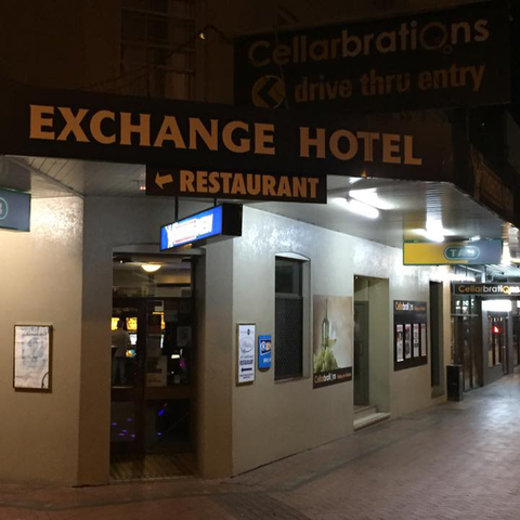 Exchange Hotel - Accommodation Mount Tamborine 2