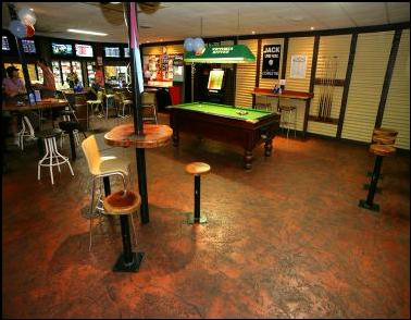 Litchfield Pub - Accommodation Mount Tamborine 2