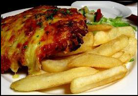 Litchfield Pub - Accommodation Mount Tamborine 4