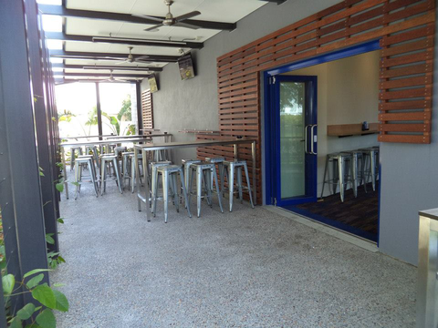 South Tweed Tavern - Accommodation Mount Tamborine 2