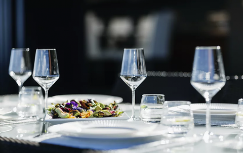 Shenanigans At The Imperial - Accommodation Mount Tamborine 3