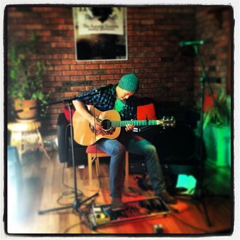 Iron Bar - Accommodation Mount Tamborine 2