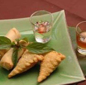 S & I Thai - Accommodation Mount Tamborine 2
