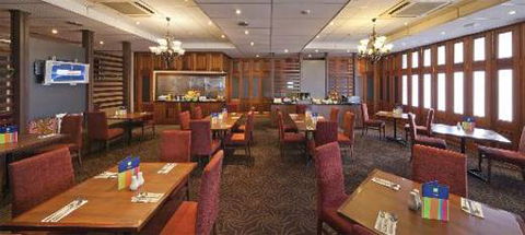 Verona Restaurant At Ibis Styles - Accommodation Mount Tamborine 1