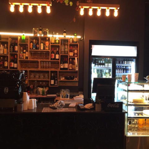 Alfresco Pizzeria & Wine Bar - Accommodation Mount Tamborine 2