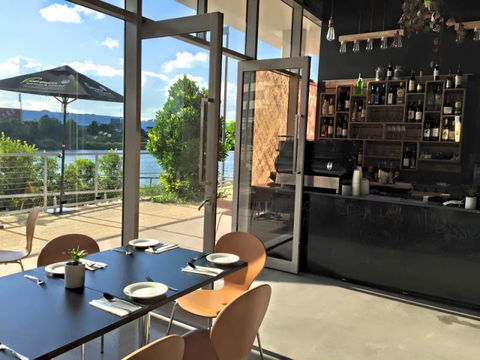 Alfresco Pizzeria & Wine Bar - Accommodation Mount Tamborine 3