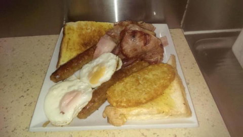 Glendon Street Cafe - Accommodation Mount Tamborine 4