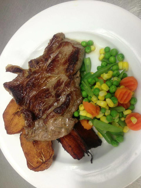 Hotel Tudor - Accommodation Mount Tamborine 2