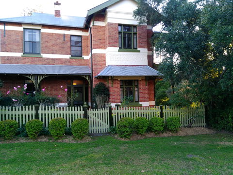 Annual Paterson Historical Walk - Accommodation Mount Tamborine 1