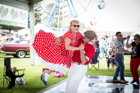 ChromeFest - Accommodation Mount Tamborine 1