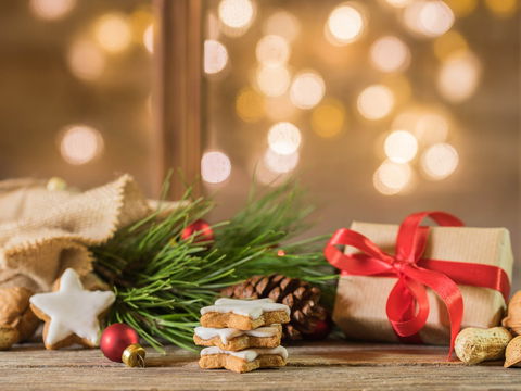 Girls Big Day Out Christmas In July - Accommodation Mount Tamborine 1