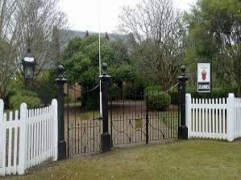 Gresford Community Christmas Carols - Accommodation Mount Tamborine 0