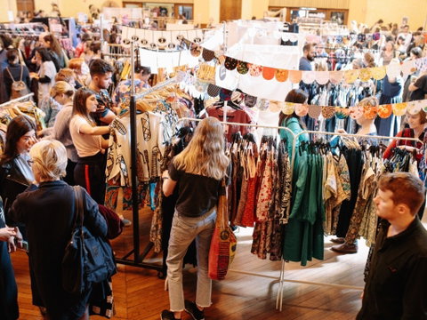 The Slow Fashion Market - Accommodation Mount Tamborine 1