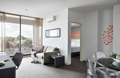 Melbourne Dandenong Central Apartment - Accommodation Mount Tamborine 5