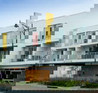 Mawson Lakes Hotel  Function Centre - Accommodation Mount Tamborine