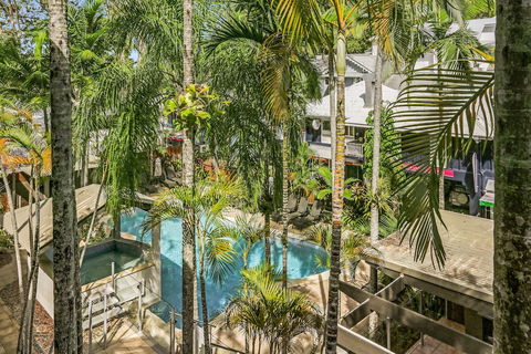 Paradise On The Beach Resort - Palm Cove - Accommodation Mount Tamborine 5