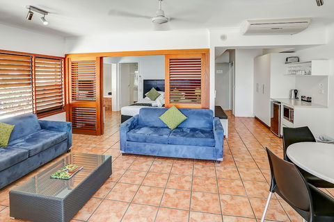 Paradise On The Beach Resort - Palm Cove - Accommodation Mount Tamborine 6