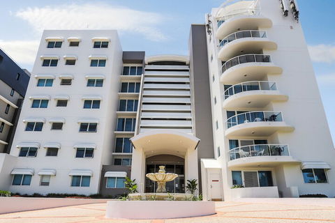 Regency On The Beach - Accommodation Mount Tamborine 3