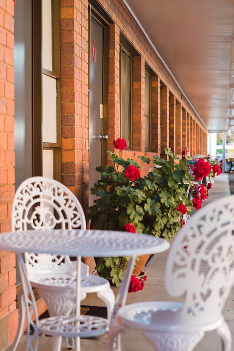 Country Pathfinder Motor Inn - Accommodation Mount Tamborine 0