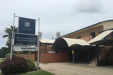 Windmill Motel And Events Centre - Accommodation Mount Tamborine 1