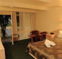 Absolute Lakes Entrance - Accommodation Mount Tamborine