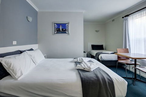 Central Motel Port Fairy - Accommodation Mount Tamborine 5