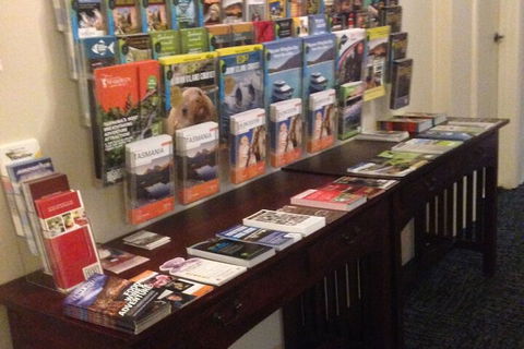 Commodore Regent - Accommodation Mount Tamborine 6