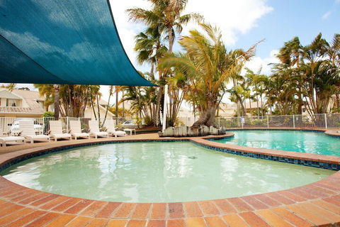 Isle Of Palms Resort - Accommodation Mount Tamborine 2