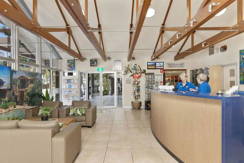 Ashmore Palms Holiday Village - Accommodation Mount Tamborine 6