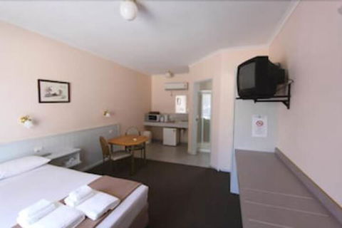 Lazy River Motor Inn - Accommodation Mount Tamborine 6