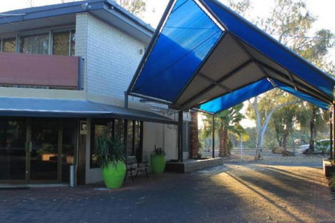 Ibis Styles Alice Springs Oasis - Accommodation Mount Tamborine 2