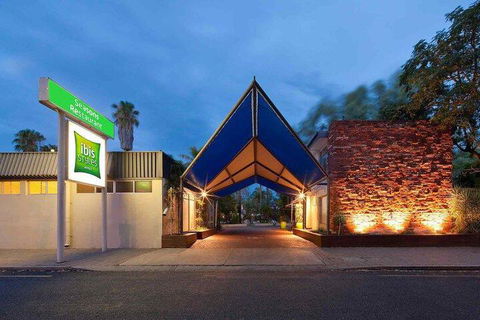 Ibis Styles Alice Springs Oasis - Accommodation Mount Tamborine 3