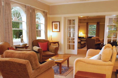 Links House - Accommodation Mount Tamborine 5