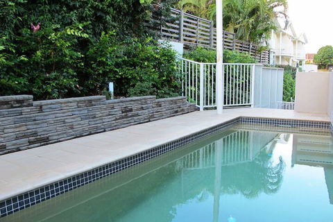 Aston Hill Motor Lodge - Accommodation Mount Tamborine 2