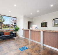 Comfort Inn Deakin Palms - Accommodation Mount Tamborine