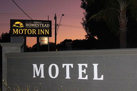 Bendigo Homestead Motor Inn & Apartments - Accommodation Mount Tamborine 2