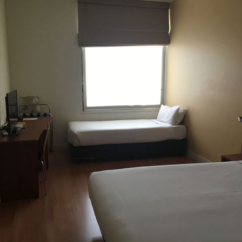 Ramada Encore Dandenong - Accommodation Mount Tamborine 4