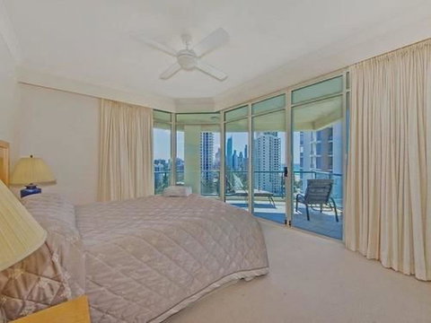 Oceana On Broadbeach - Accommodation Mount Tamborine 6