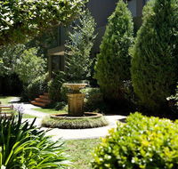 The York Canberra - Accommodation Mount Tamborine