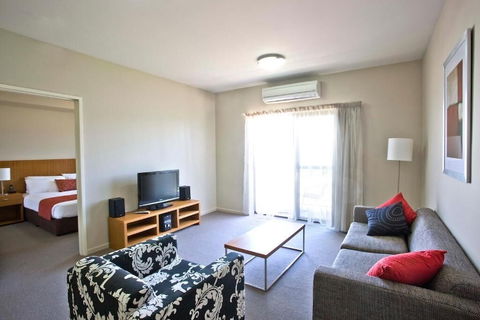 Gladstone Downtown Central Apartment Hotel - Accommodation Mount Tamborine 4