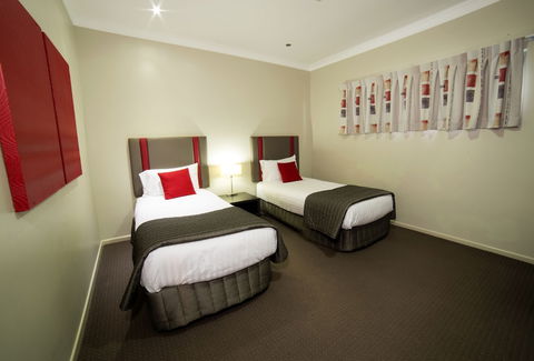 Platinum International - Accommodation Mount Tamborine 2